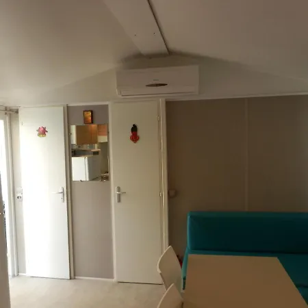 Camping Les Sables Du Midi