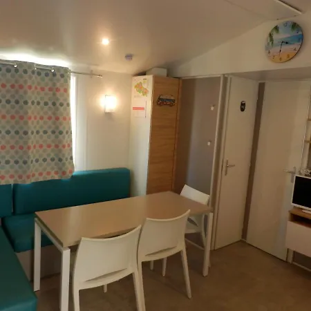 Campsite Camping Les Sables Du Midi Valras-Plage