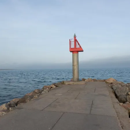 Camping Les Sables Du Midi *