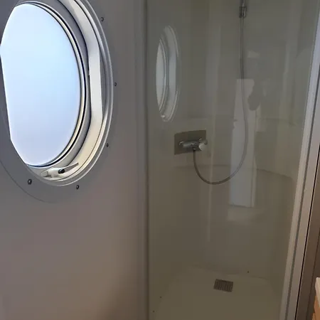Camping Les Sables Du Midi *
